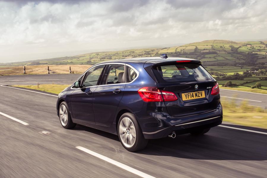  BMW 218d Active Tourer 2014 года  (UK) (фото 11 из 85)